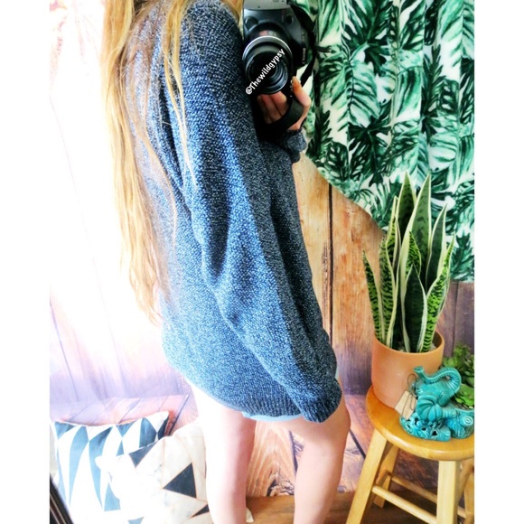 AE Slouchy speckled knit sweater 🌿 - Picture 6 of 7